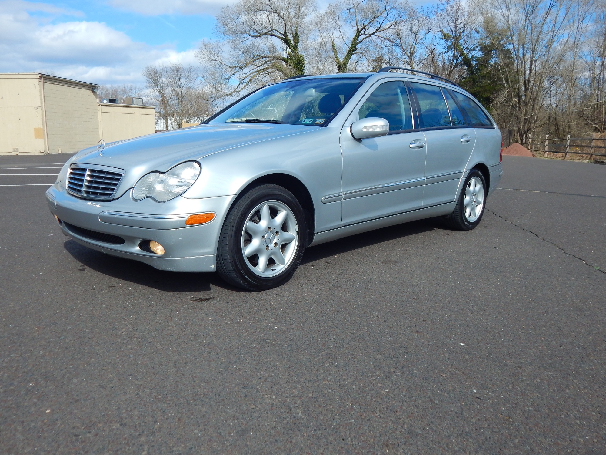 photo of 2004 Mercedes-Benz C-Class Wagon C320